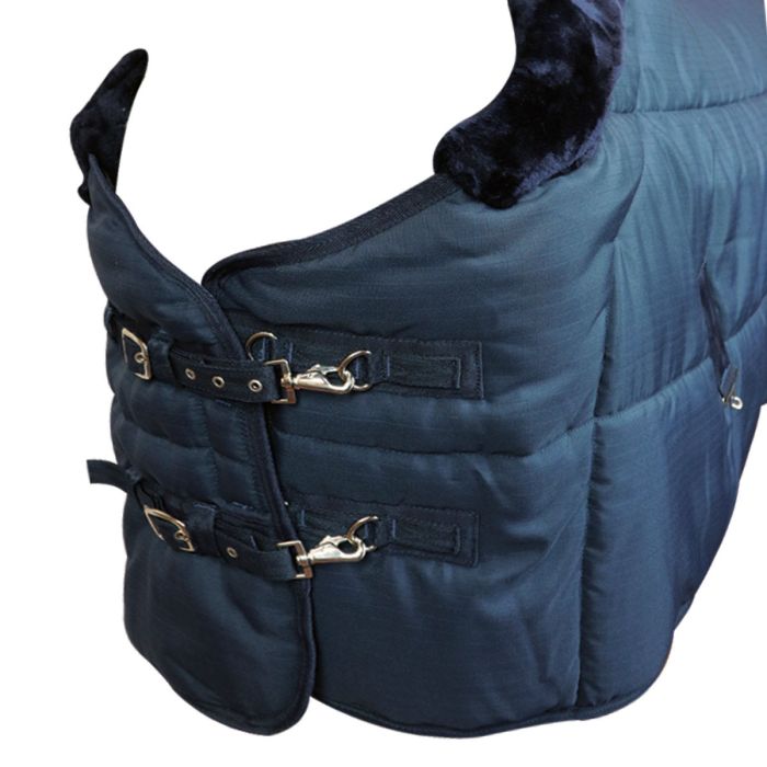 EQUITYUM MALVA STABLE RUG 200G